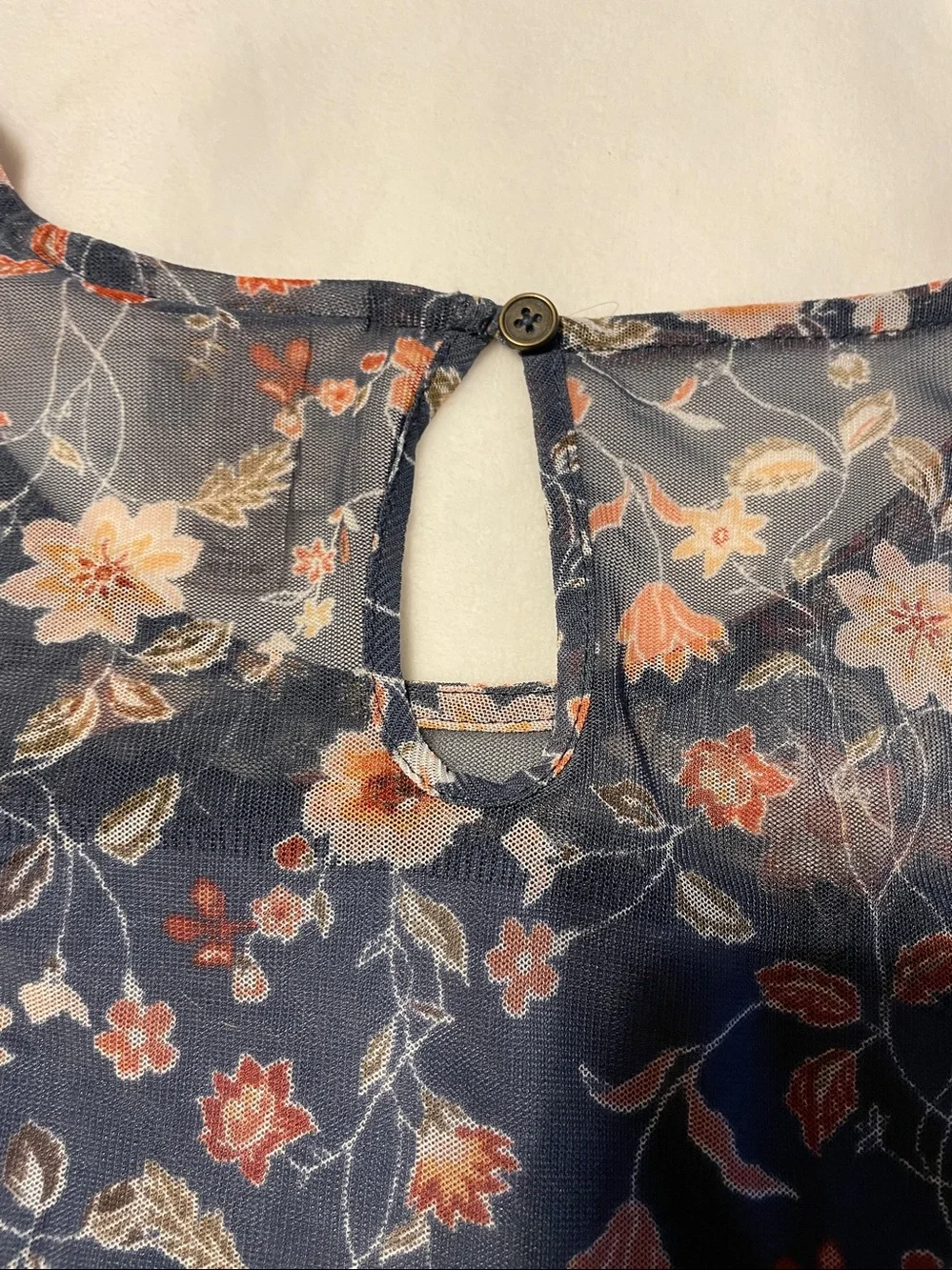 Knox Rose Navy Floral Top - Picture 8 of 10
